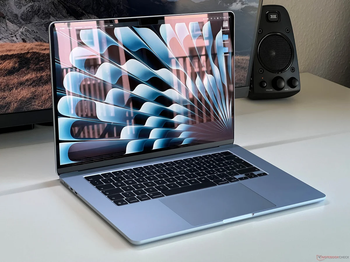 MacBook Air 15” M4 (16/512GB)