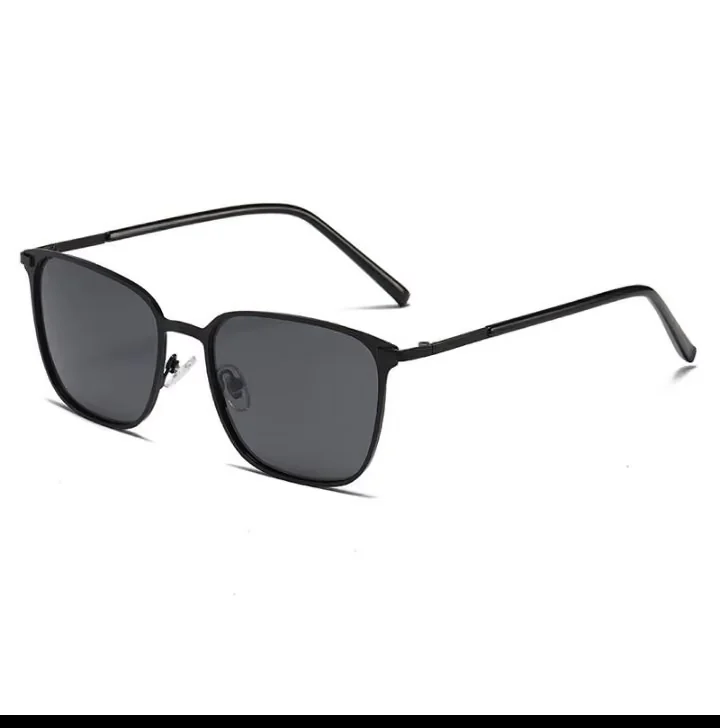 Light Metal Frame Black Polarized