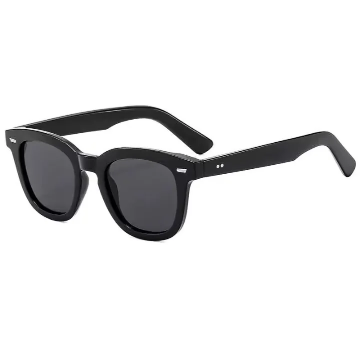 GM Oval Unisex